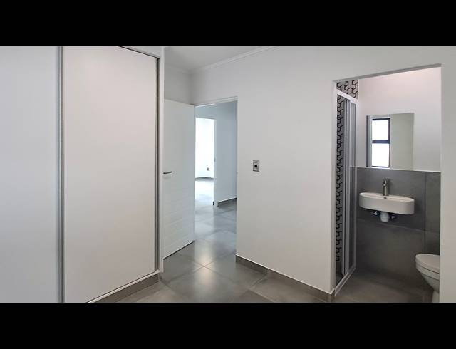 4 BEDROOM HOUSE FOR SALE IN SHELLEY POINT